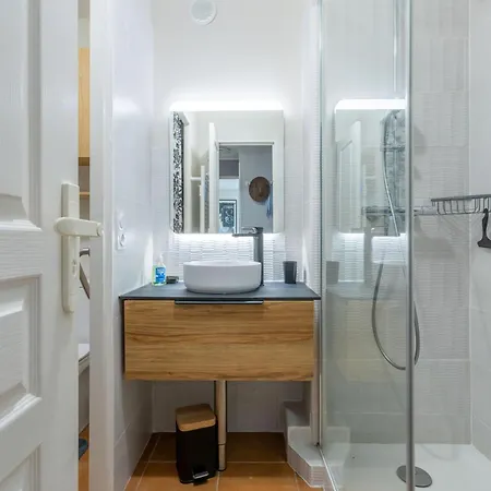 Grande Terrasse Vue Saint-Raphaël