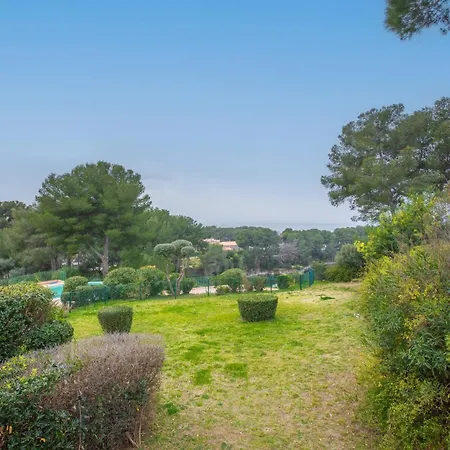 Grande Terrasse Vue *